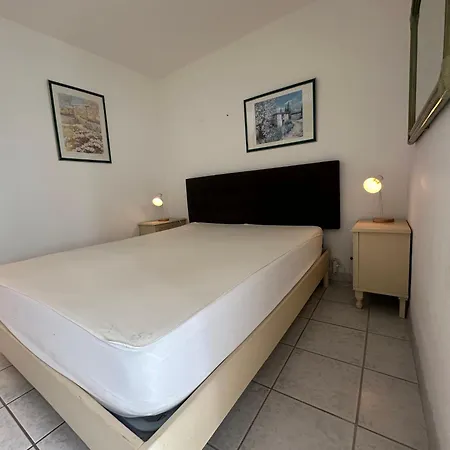 Village Naturiste Heliopolis Ab 117 Vue Jardin Et Apartament Agde